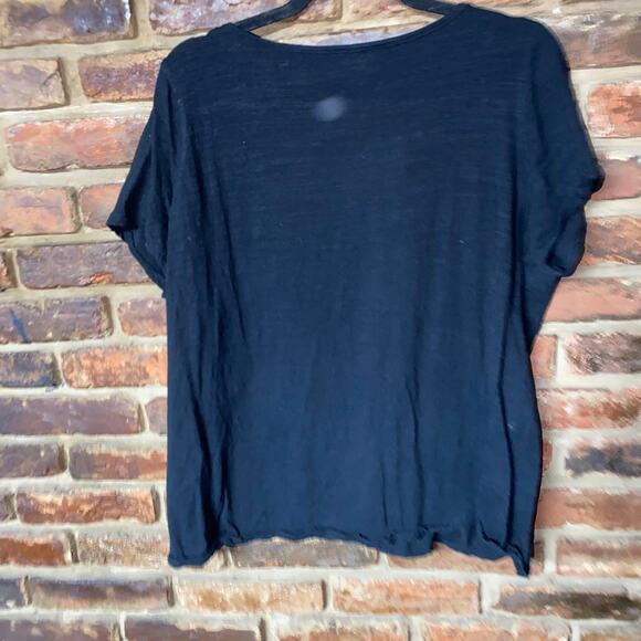 Avenue Black Short Sleeve V-Neck Pocket T-Shirt Women's Size 14/16 - Picture 4 of 4